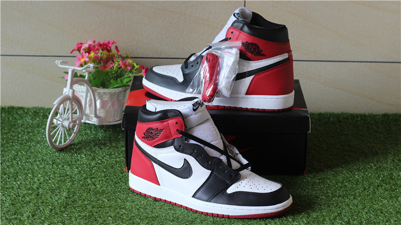 Authentic Air Jordan 1 OG Black Toe